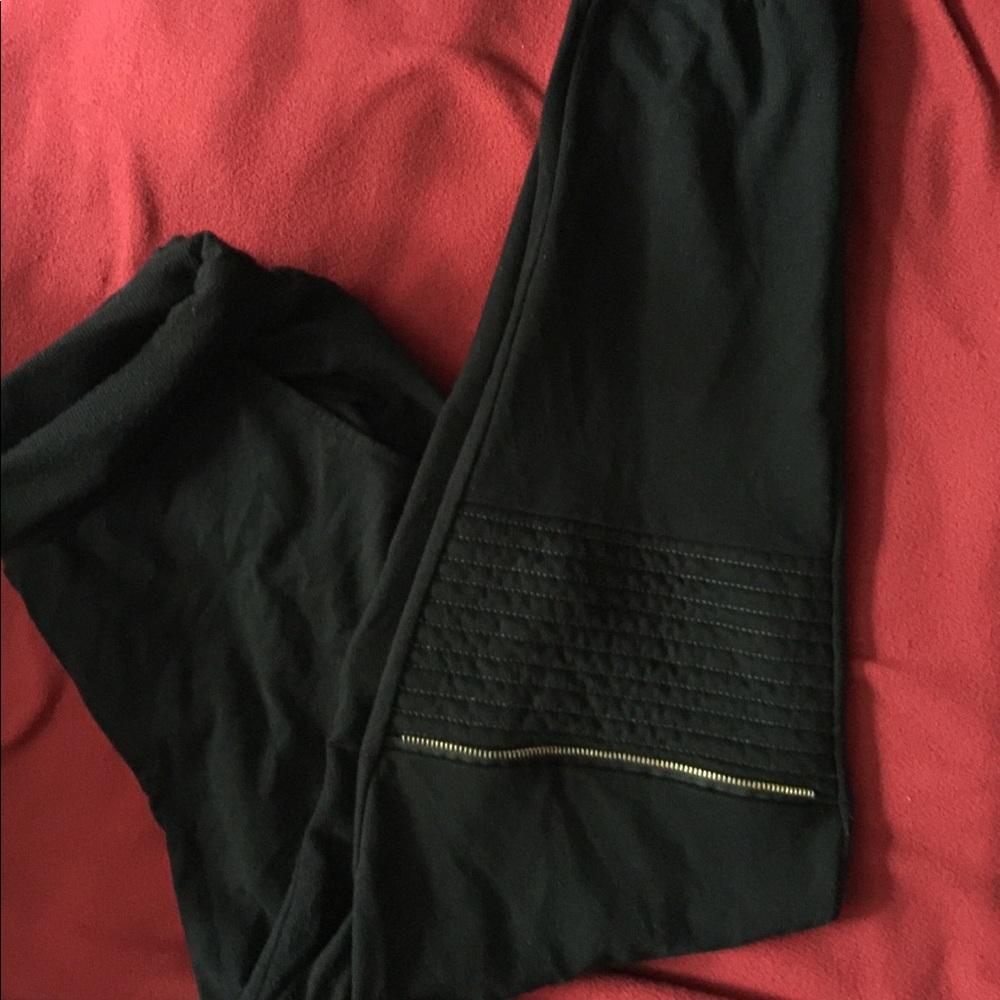Niki minaj pants